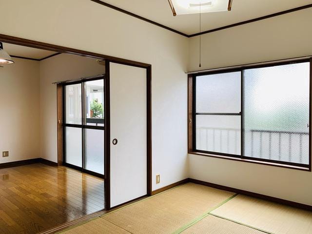 2DK Nippa NOKey$ TopFloor W92100