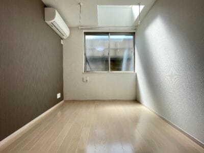 1K Hoya NOKey$ NODep W23001