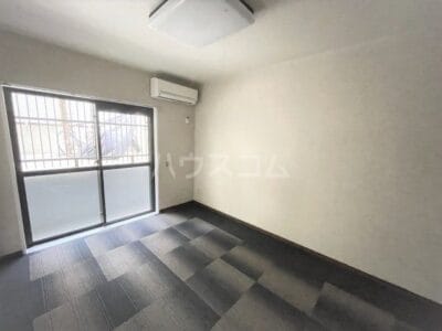 1K NishiKoyama NOAgency FREENet R911117