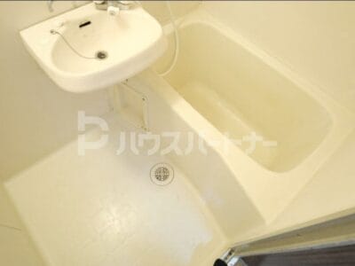 1K Gyotoku NOKey$ NOAgency F911015