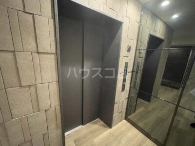 1DK Iriya NOKey$ FREENet R231015