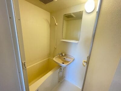 1K NishiTakashimadaira NOKey$ NOAgency W07101