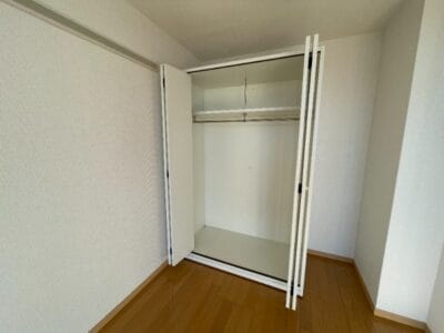 1K NishiTakashimadaira NOKey$ NOAgency W07101