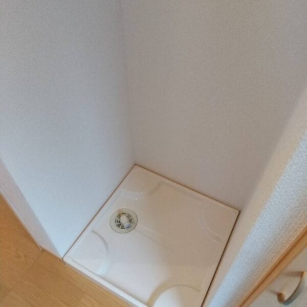 1K NishiTakashimadaira NOKey$ NOAgency W07101