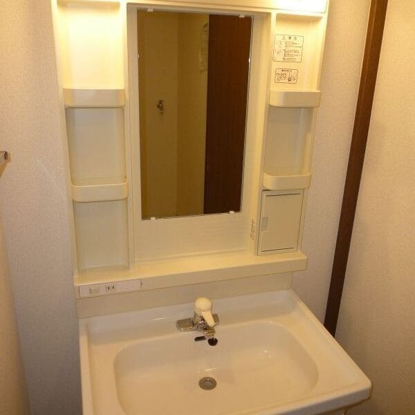 3LDK Nakayama NOKey$ CornerRoom R99000