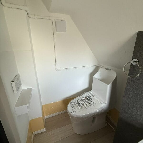 1LDK NishiKoyama NOKey$ TopFloor R71111