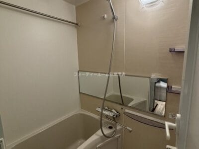 1DK Iriya NOKey$ PetOK R24100