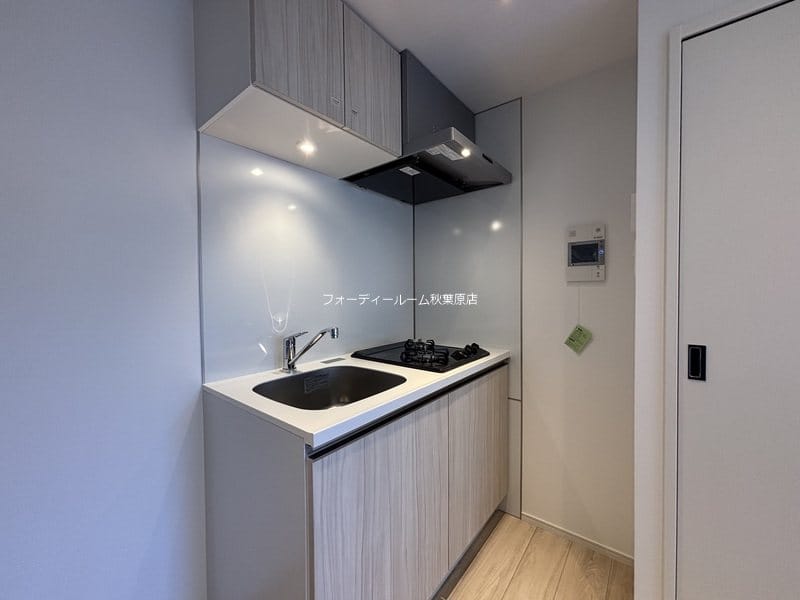 1DK Iriya NOKey$ PetOK R24100