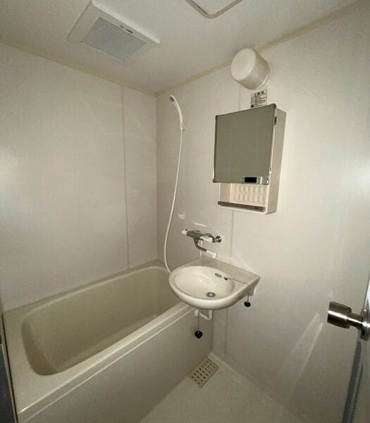 1K ItabashiHoncho NOKey$ NOAgency R96101