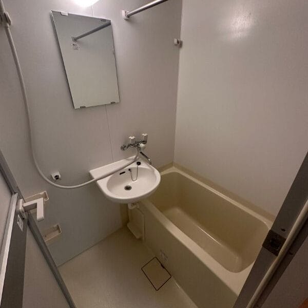 1K Hasune NODep StudentOK R07011