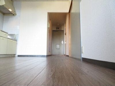 2DK UkimaFunado NOKey$ CornerRoom F90100