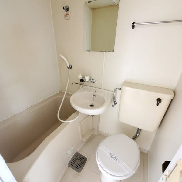 1K Narimasu NOKey$ NOAgency W88101