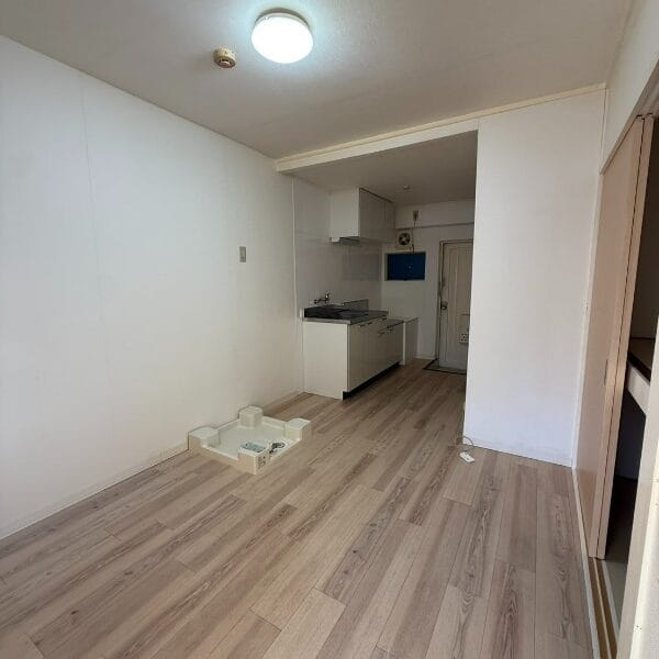 1DK NISHIKOYAMA NOKey$ SeparateBT R71100