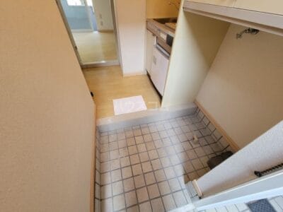 1K Gyotoku NOKey$ NOAgency W87101