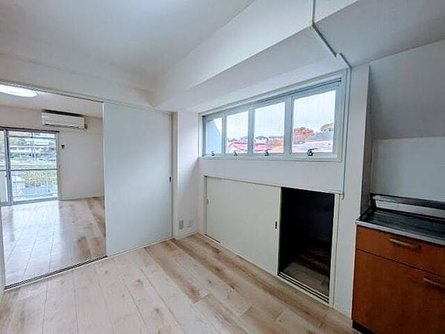 1DK Oguchi NOKey$ NOAgency R72101