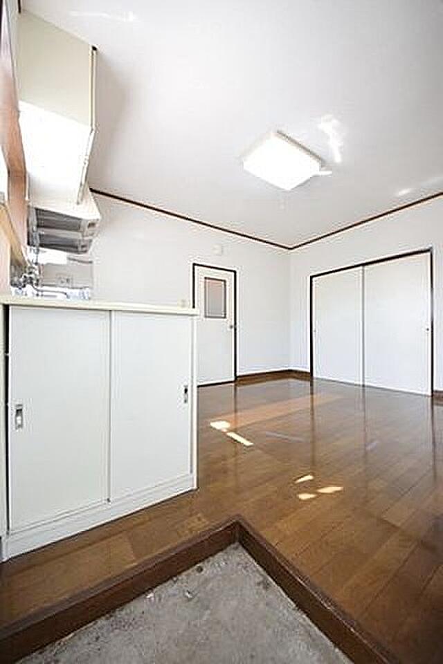 51116a304a68de14d1677720ee06a57a