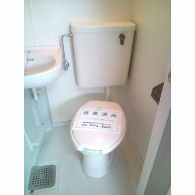 806965185_386x386_#fcfdff