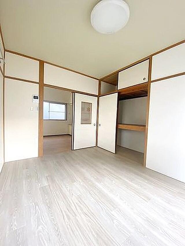 8bbee7ac0360f94aca99c39c36f0c7b2