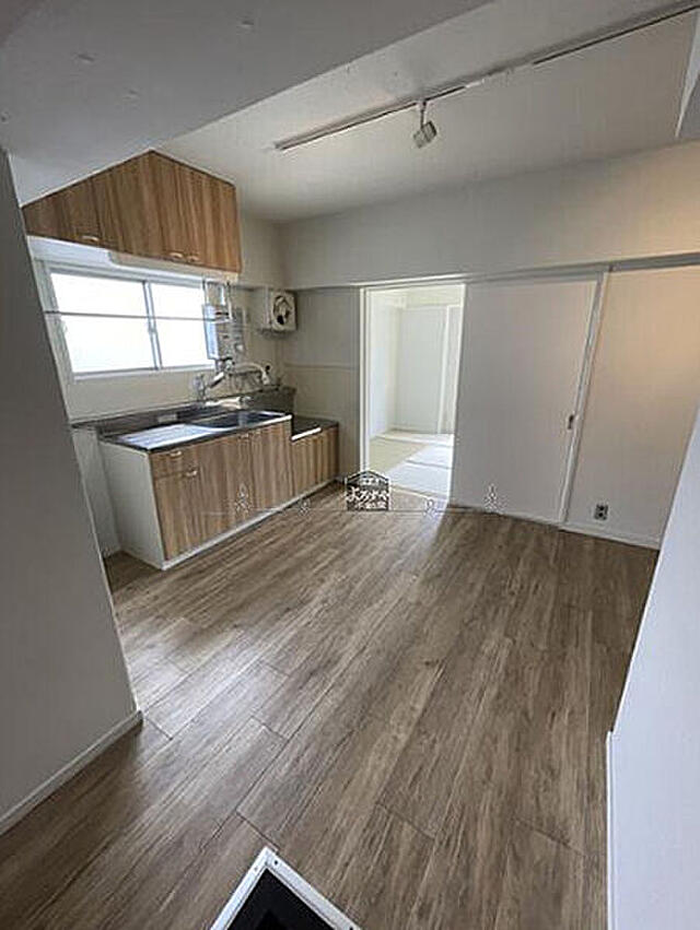 c5227a98f3349758f25727bc3f65d53d