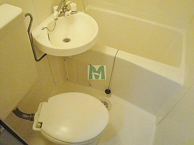 d1c074c02ea50c499e24bb8e5ace3ee9