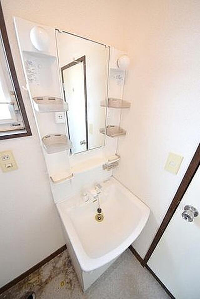 f490b5571468afaebb7c13aadb167f39