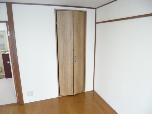 01J25G135TE1HQW40ZPZMFCMYC