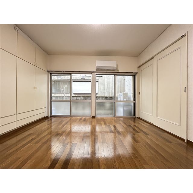 01KJBFY37JHZAG7XTJ5GRE7XKF