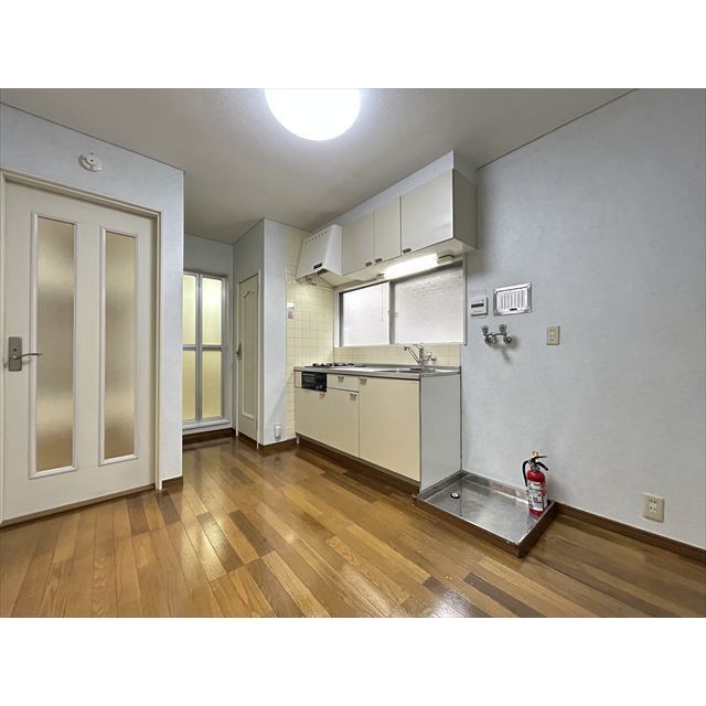 01KJBG22M4EKJ5GG9KGPTNNDF0