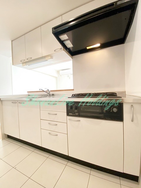 imgi_10_100497115151_ro