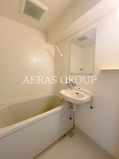 imgi_11_100496430164_ro