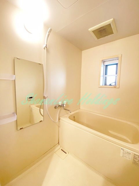 imgi_11_100497115151_1o