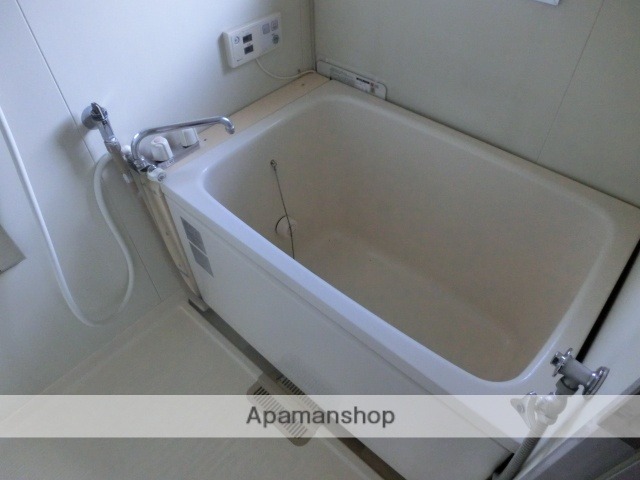 imgi_11_100502503352_2o