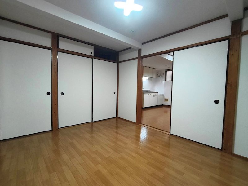 imgi_14_100492182440_4o