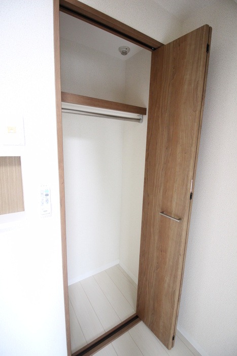 imgi_15_100499273926_6o