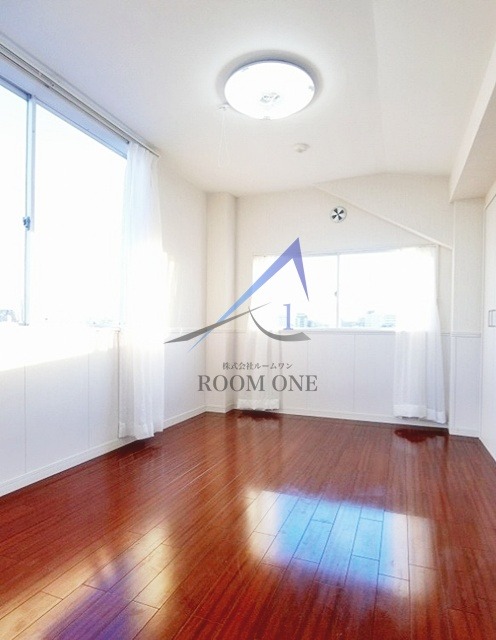 imgi_15_100503229104_10o