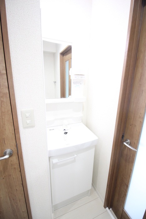 imgi_16_100499273926_5o