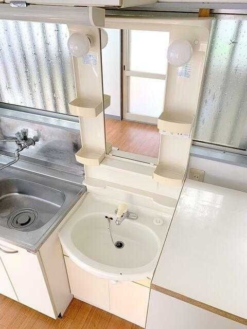 imgi_16_100499818502_6o