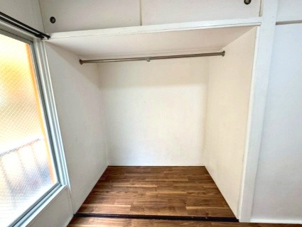 imgi_17_100502303977_6o