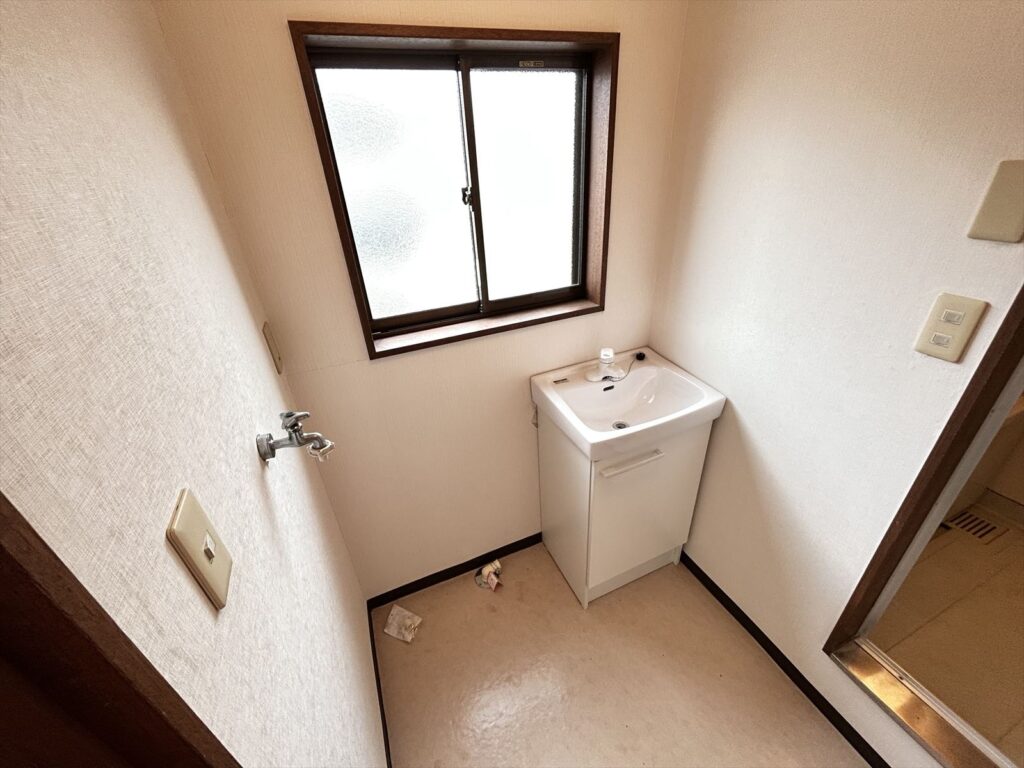 imgi_18_100468886631_9o