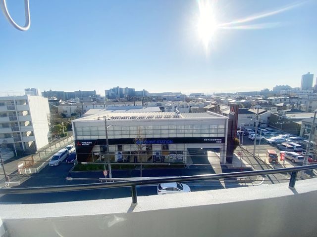 imgi_19_100501270701_8o