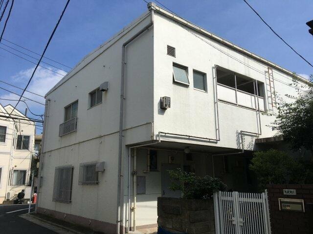 imgi_2_01H9YX0RXZV1J84T69Y9TB46G8