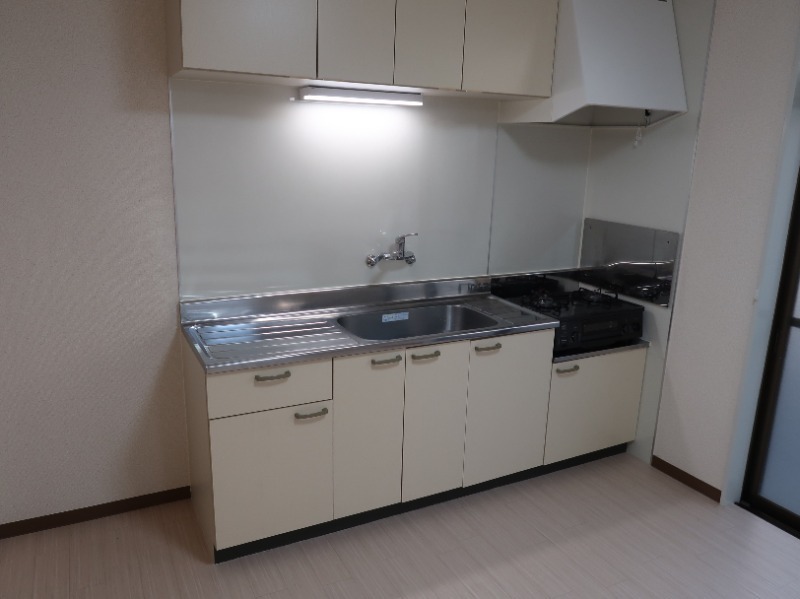 imgi_3_01KPCPST09R72XFW5F9GQVH0BD