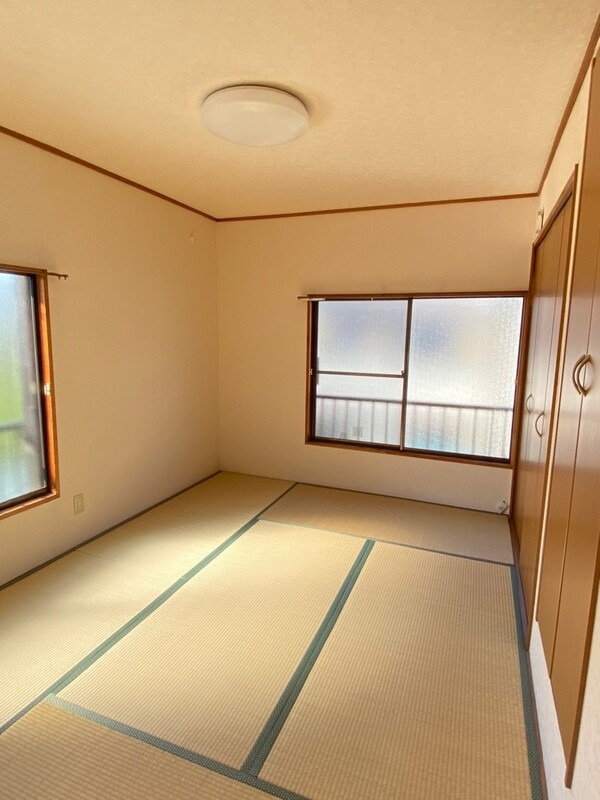 imgi_5_01KMMRGR64PC69KF2F3N55PGGF