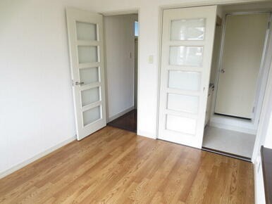 imgi_6_01KGMDJYH5MAGWHSD1AT4Z46MW