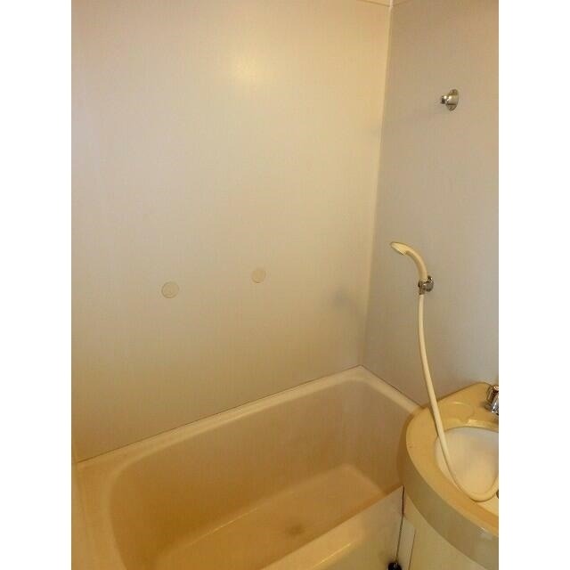 imgi_6_01KNTQDK6FT4QN35FN58M3WC44