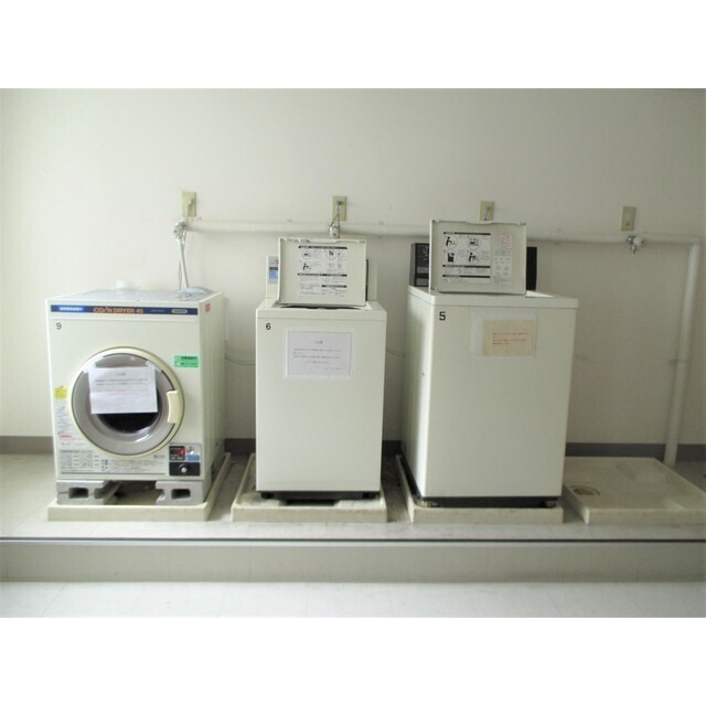 imgi_7_01KNT5A0VK4JF7SBDWARMTHS9S