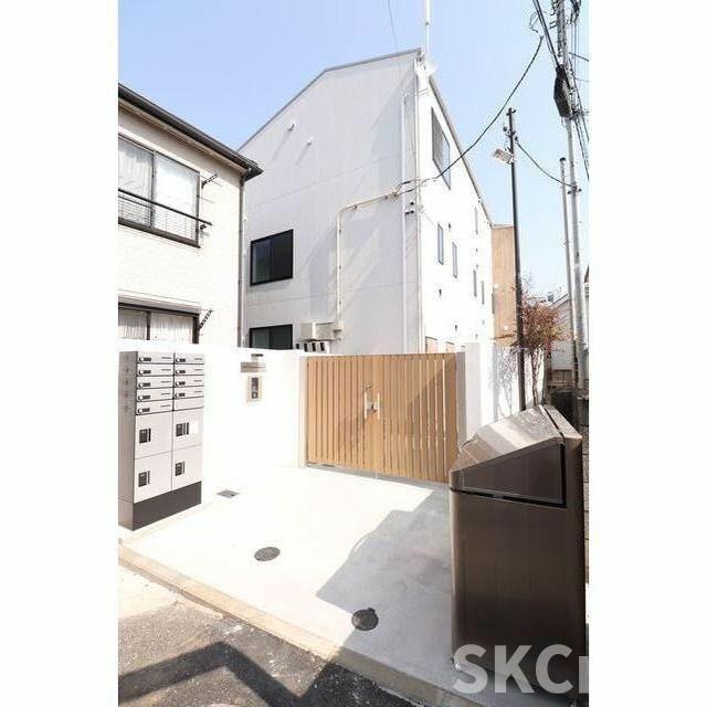 imgi_7_100496245196_go