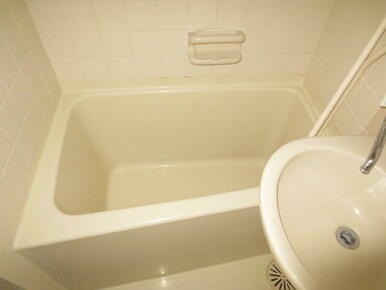 imgi_9_01KGMDJYW94SYBK1PBTY5T80ZM