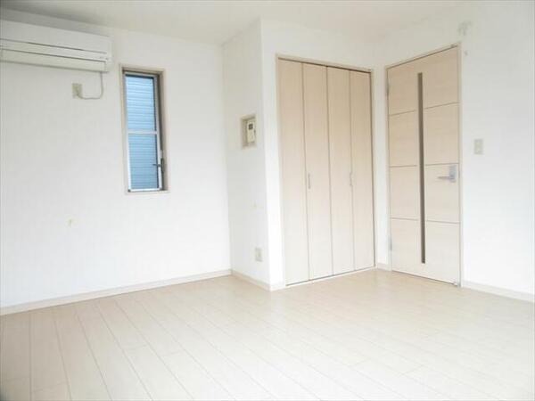 imgi_9_100498290705_ro