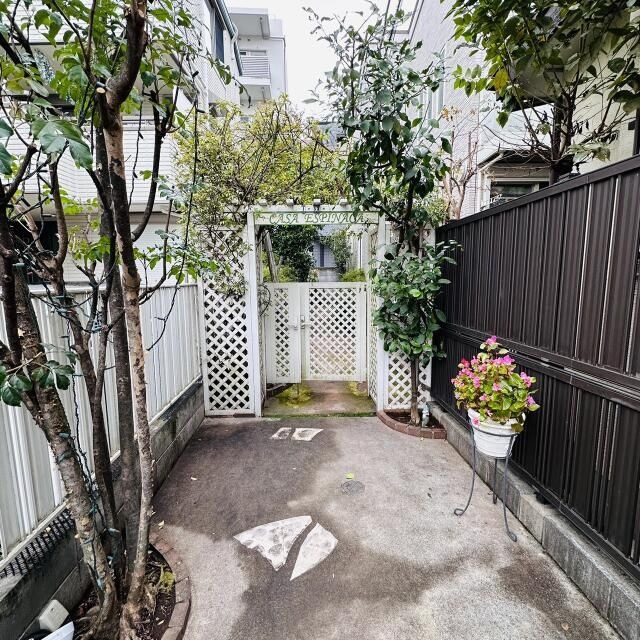 imgi_9_100498433020_go